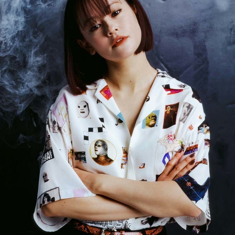 قميص رجالي فضفاض بأكمام قصيرة  - مراجعة Japanese Lifestyle Brand وسعره