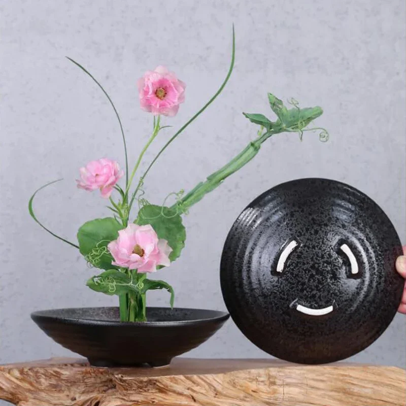 زهرية سيراميك ضفدع ياباني ، جه - مراجعة Ikebana Vase Kenzan وسعره